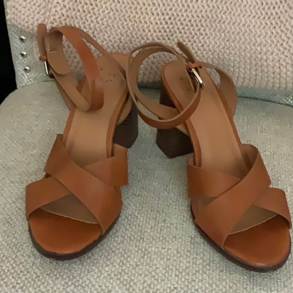 NWOT Target A New Day Heeled Strappy Sandal in Brown 9M